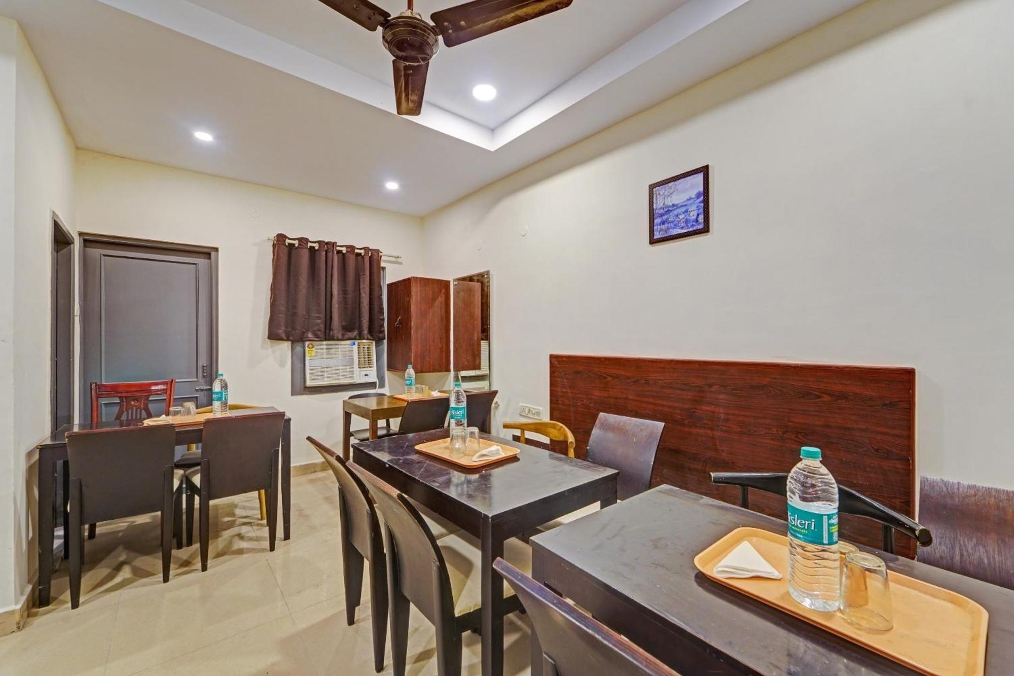 Super Townhouse G Silver Hotels Mount Road Chennai Eksteriør bilde