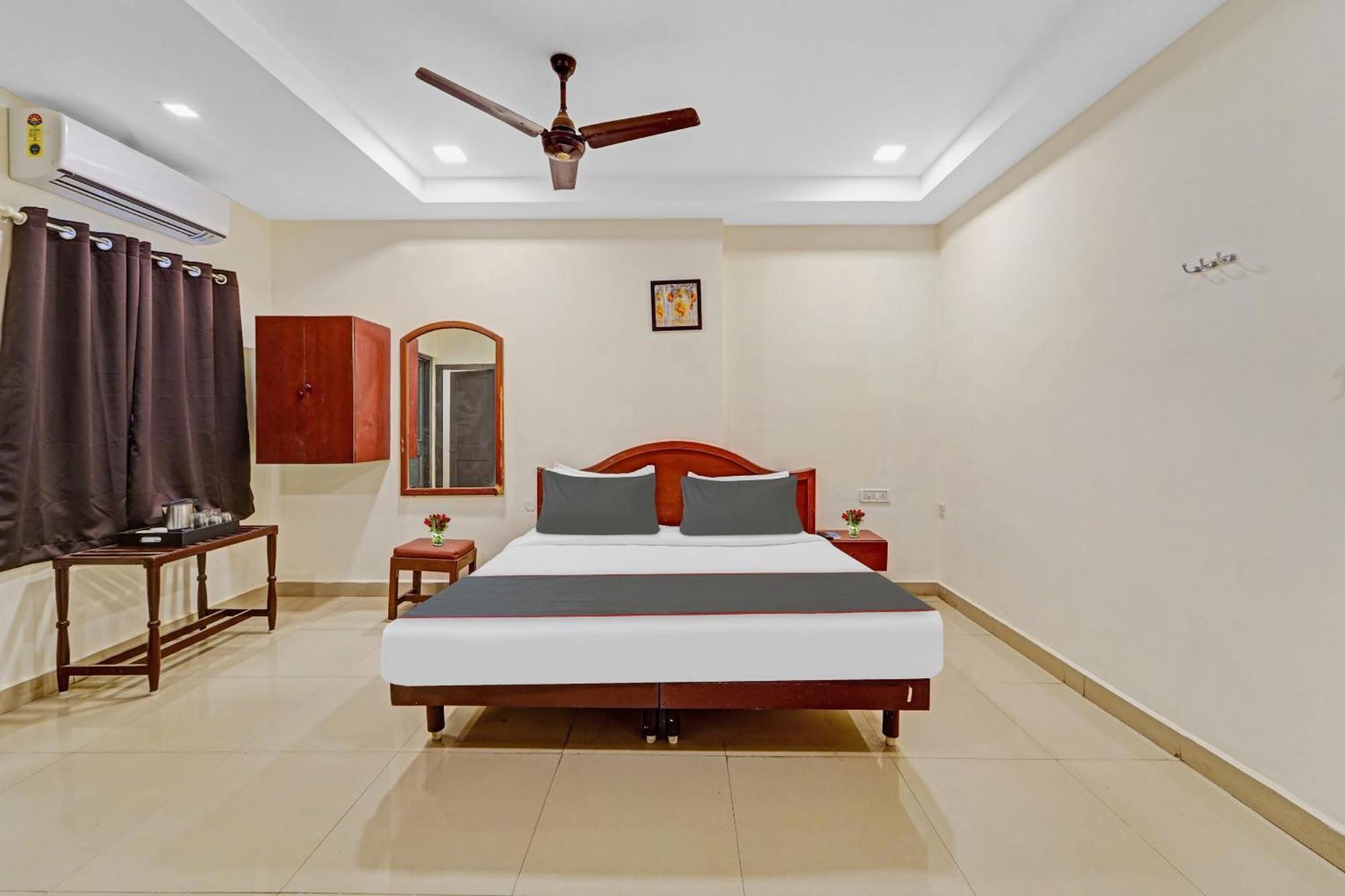 Super Townhouse G Silver Hotels Mount Road Chennai Eksteriør bilde